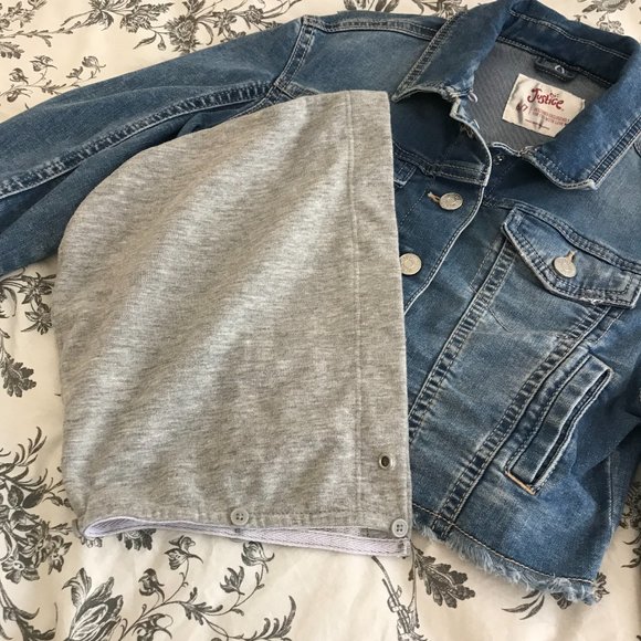 🛼Justice Denim Crop Jacket | Size 6/7 - Picture 6 of 15